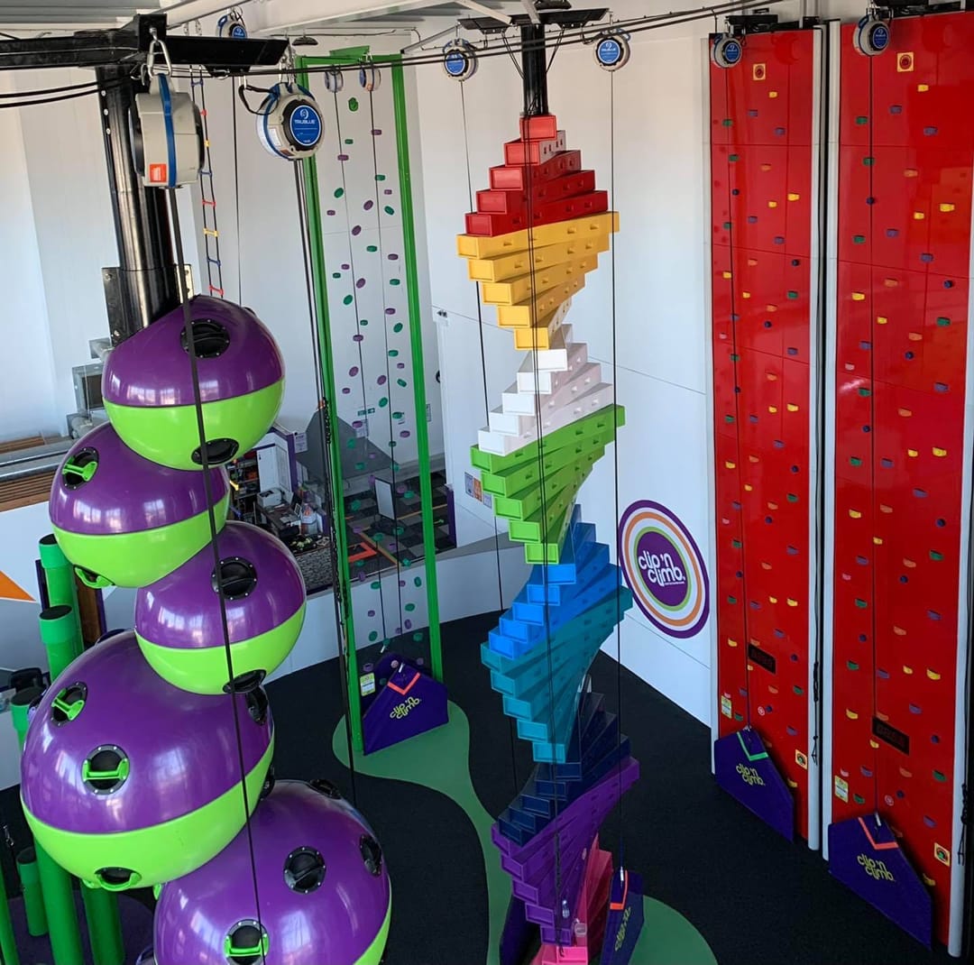 Clip & Climb - image 1